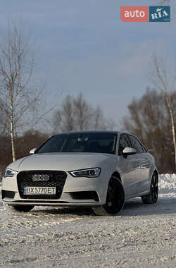 Седан Audi A3 2015 в Хмельницькому