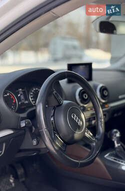 Седан Audi A3 2015 в Хмельницькому
