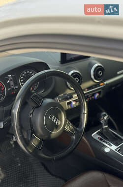 Седан Audi A3 2015 в Хмельницькому