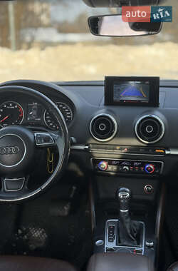Седан Audi A3 2015 в Хмельницькому