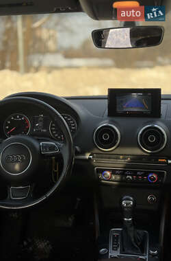 Седан Audi A3 2015 в Хмельницькому