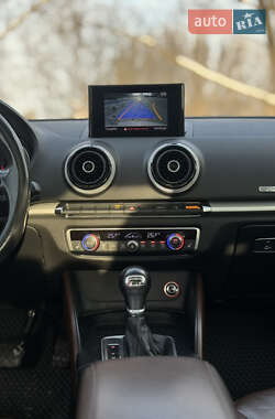 Седан Audi A3 2015 в Хмельницькому