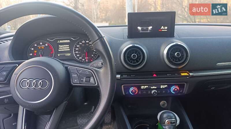Седан Audi A3 2020 в Киеве
