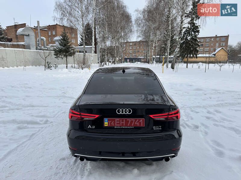 Седан Audi A3 2017 в Староконстантинове