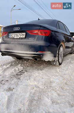 Седан Audi A3 2014 в Львове