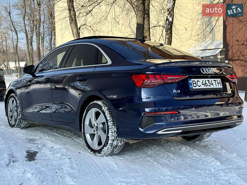 Седан Audi A3 2022 в Днепре