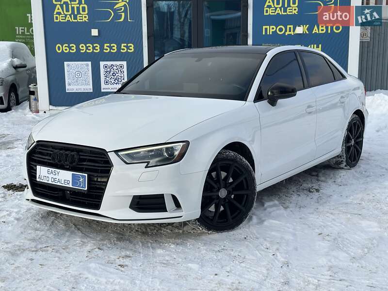 Седан Audi A3 2016 в Киеве