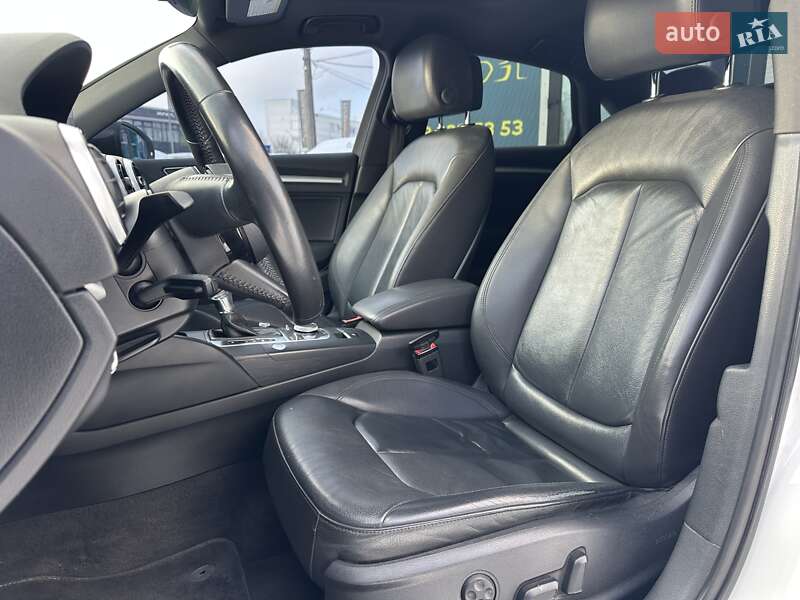 Седан Audi A3 2016 в Киеве