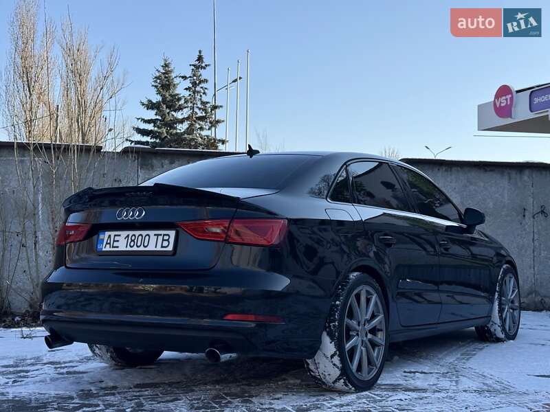Седан Audi A3 2016 в Одессе