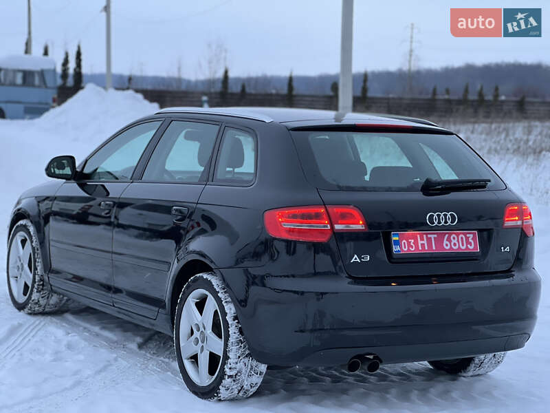 Хэтчбек Audi A3 2009 в Староконстантинове