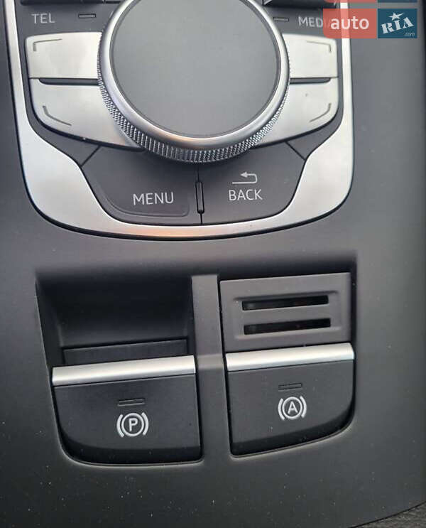 Хэтчбек Audi A3 2016 в Запорожье