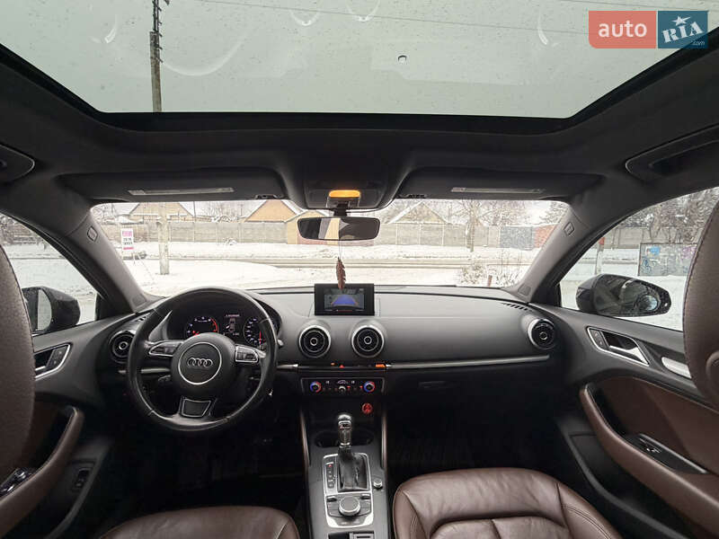 Седан Audi A3 2015 в Запоріжжі