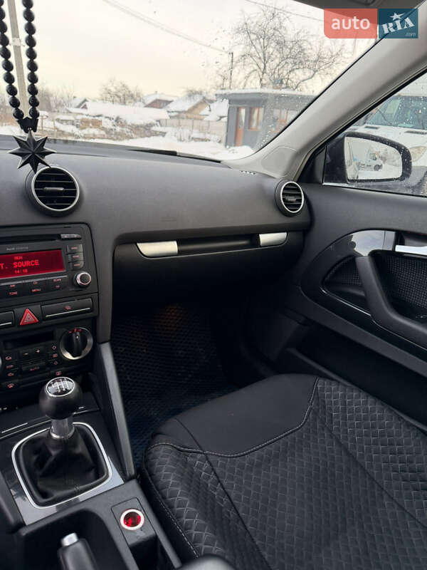 Хэтчбек Audi A3 2008 в Калуше