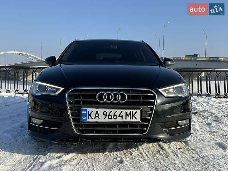 Хетчбек Audi A3 2016 в Києві