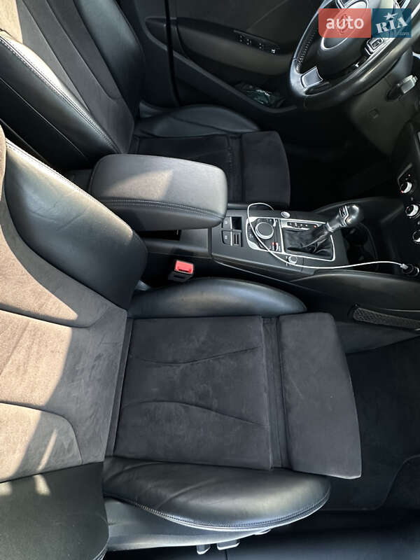 Хетчбек Audi A3 2016 в Києві