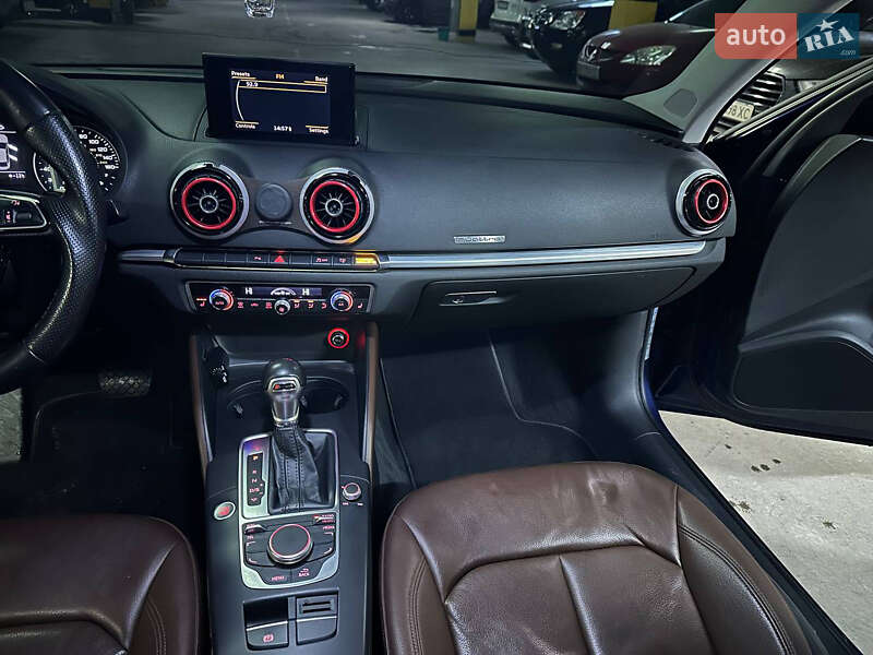 Седан Audi A3 2014 в Днепре