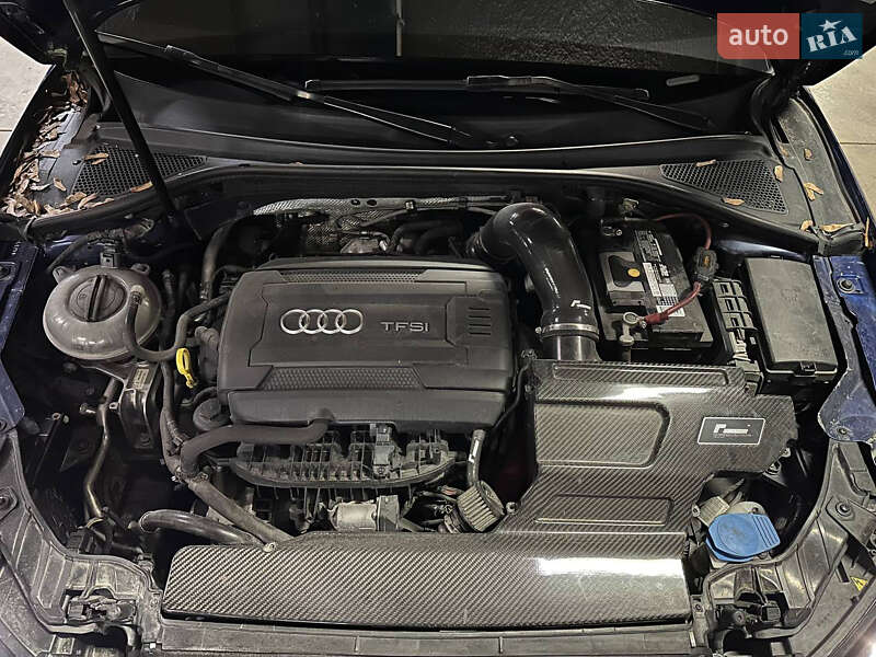 Седан Audi A3 2014 в Днепре