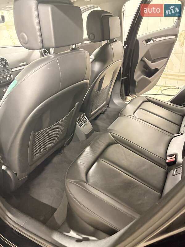 Седан Audi A3 2016 в Києві