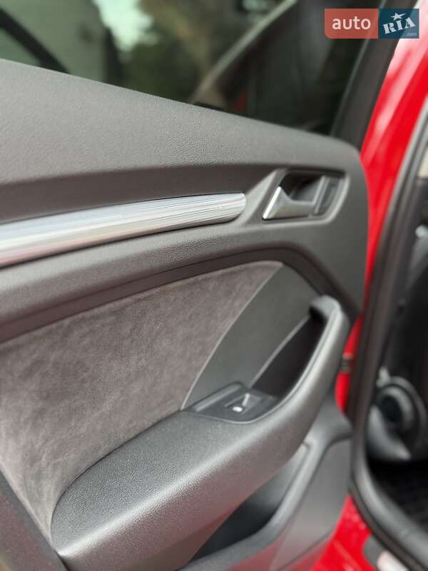 Хетчбек Audi A3 2014 в Гадячі