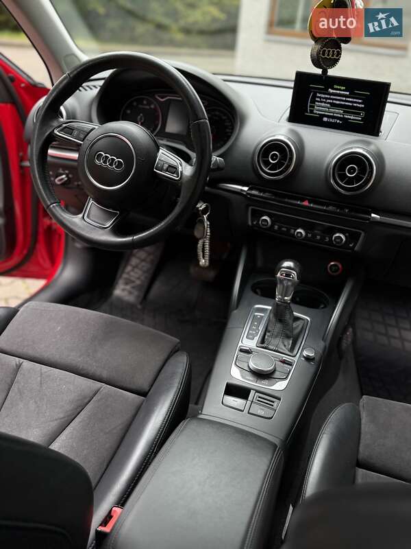 Хетчбек Audi A3 2014 в Гадячі