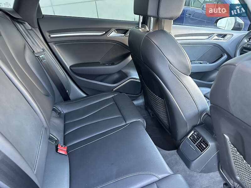 Хэтчбек Audi A3 2018 в Виннице фото 13 Хэтчбек Audi A3 2018 в Виннице