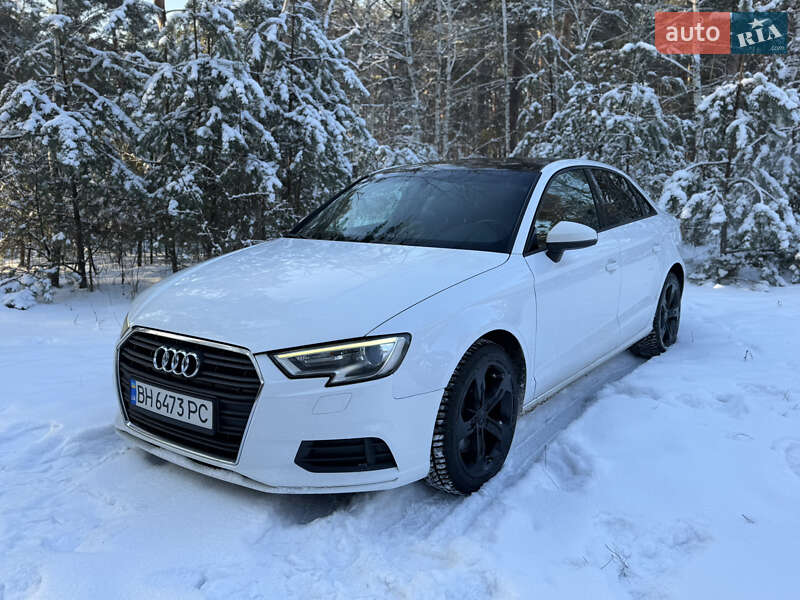 Седан Audi A3 2017 в Києві