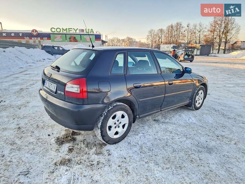 Хэтчбек Audi A3 2001 в Ровно