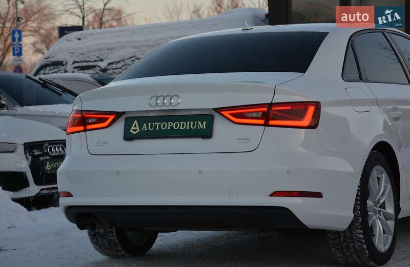 Седан Audi A3 2016 в Киеве фото 12 Седан Audi A3 2016 в Киеве