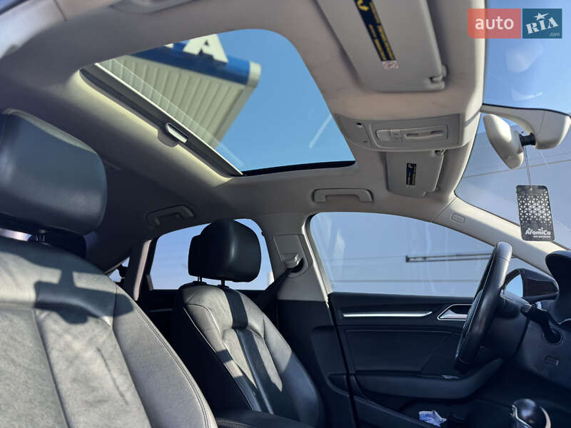Седан Audi A3 2015 в Черкассах