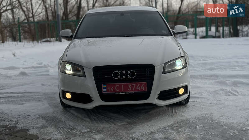 Хетчбек Audi A3 2012 в Долині