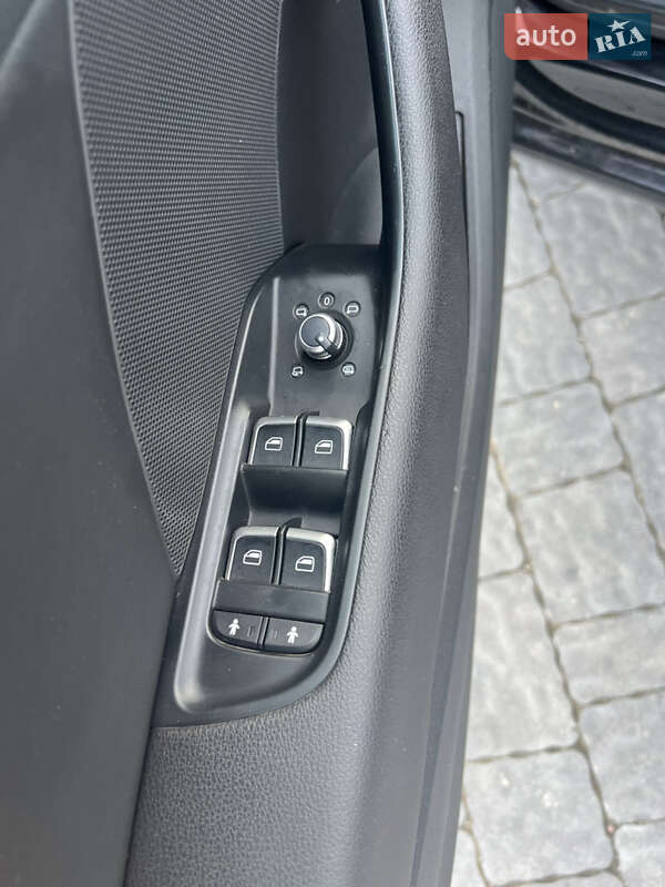 Хэтчбек Audi A3 2015 в Львове