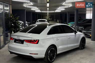 Седан Audi A3 2015 в Одессе