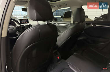 Седан Audi A3 2015 в Одессе