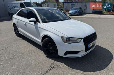 Седан Audi A3 2014 в Киеве