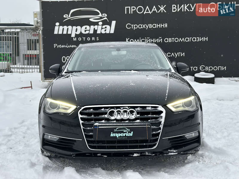 Седан Audi A3 2016 в Харькове