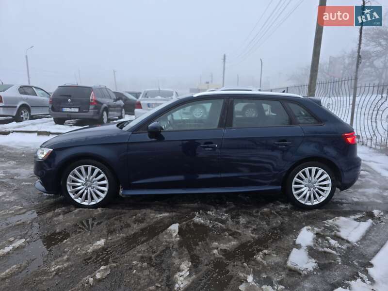 Хетчбек Audi A3 2017 в Кропивницькому фото 7 Хетчбек Audi A3 2017 в Кропивницькому