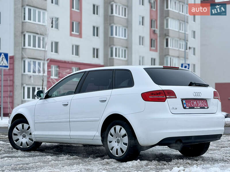 Хэтчбек Audi A3 2010 в Виннице