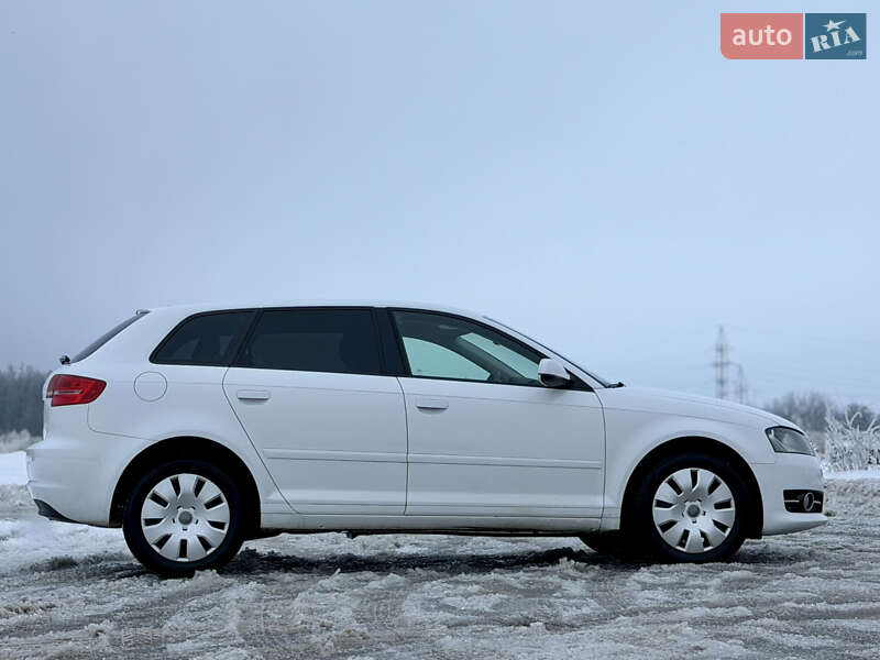 Хэтчбек Audi A3 2010 в Виннице