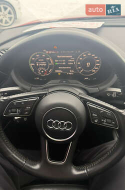 Хэтчбек Audi A3 2018 в Киеве