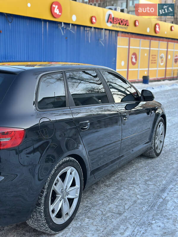 Хэтчбек Audi A3 2008 в Киеве