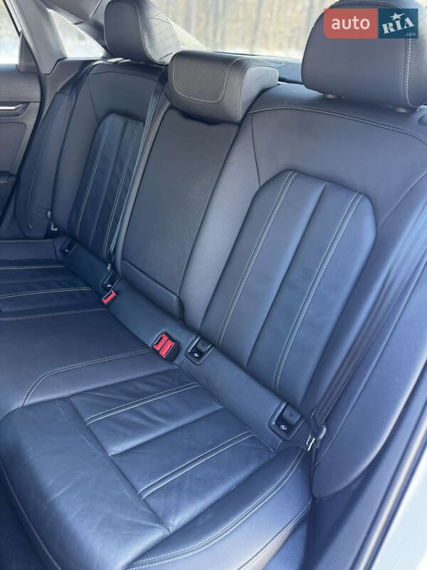 Седан Audi A3 2023 в Барышевке