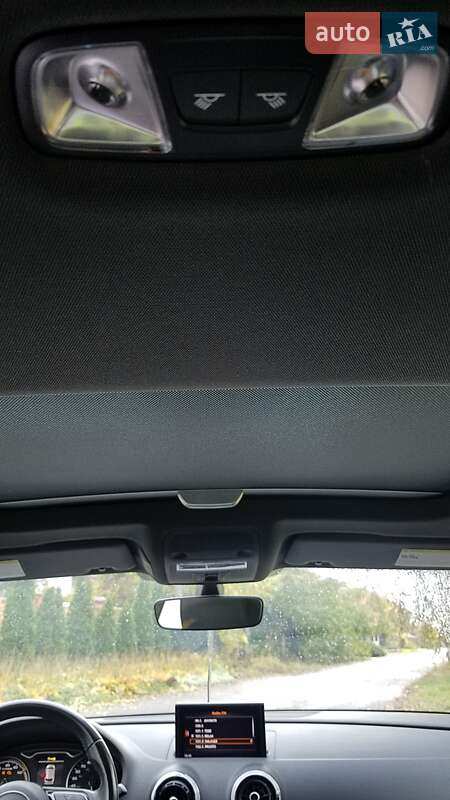 Хэтчбек Audi A3 2017 в Киеве