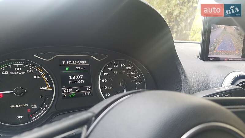 Хэтчбек Audi A3 2017 в Киеве