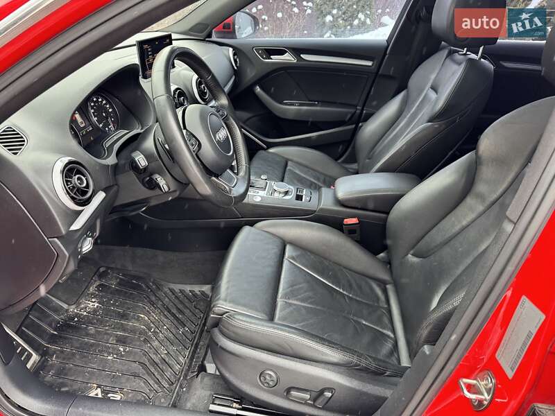 Хетчбек Audi A3 2015 в Вінниці