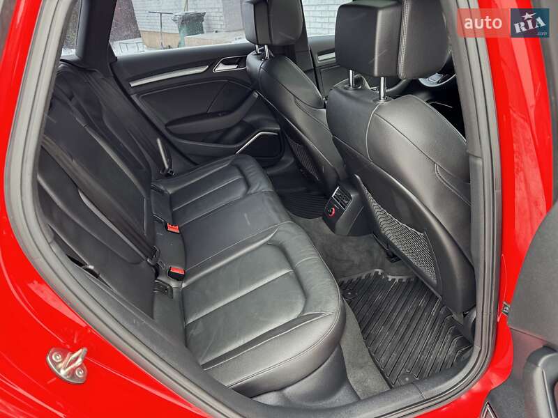 Хетчбек Audi A3 2015 в Вінниці