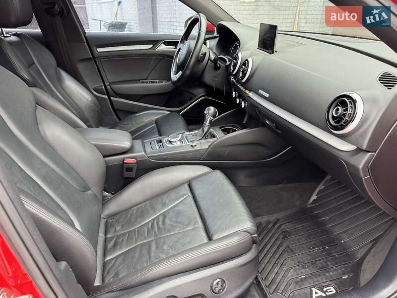 Хетчбек Audi A3 2015 в Вінниці