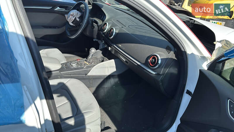 Седан Audi A3 2018 в Житомирі