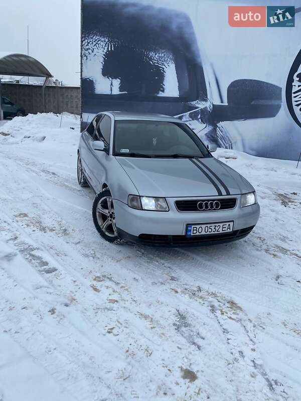 Хетчбек Audi A3 1997 в Хмельницькому