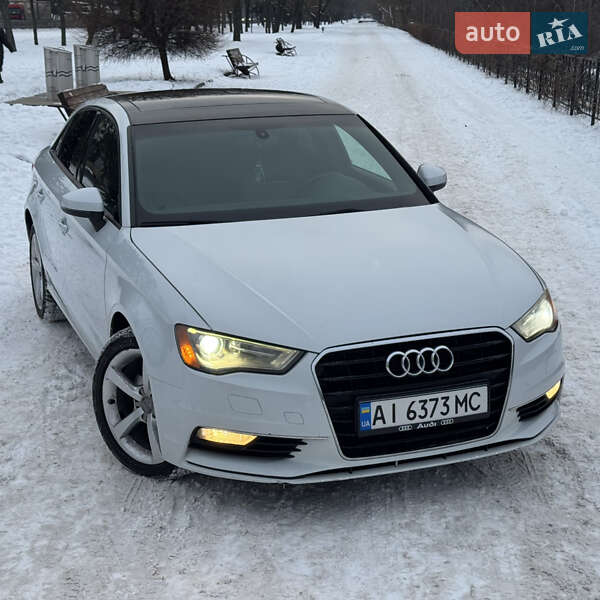 Седан Audi A3 2014 в Дніпрі