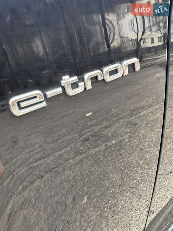 Хэтчбек Audi A3 2016 в Запорожье